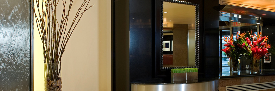 Stylish, modern décor in the Lobby