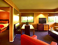 Fountaingrove-inn-king-suite