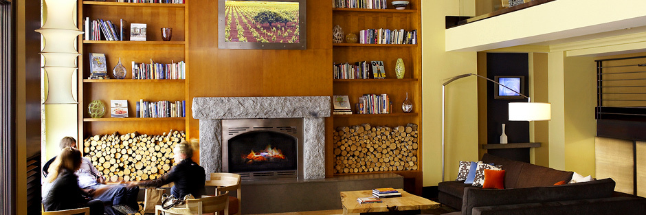 Lobby library and fireplace