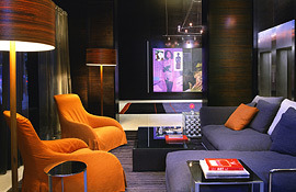 Hotel Max lobby lounge