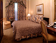 Hotel-monteleone-traditional-king