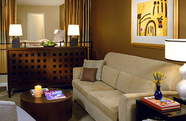 Le Montrose Suite Hotel suite