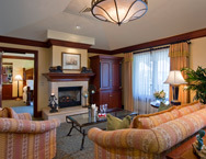 Monterey-plaza-cannery-row-suite