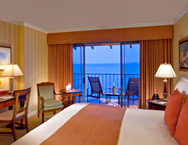 Monterey-plaza-delux-ov-balcony
