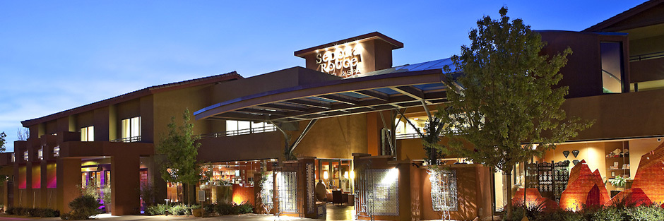 The Sedona Rouge entrance
