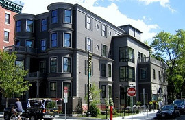 Hotel Veritas exterior